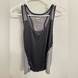 Women’s Reebok Active Tanktop - Large
